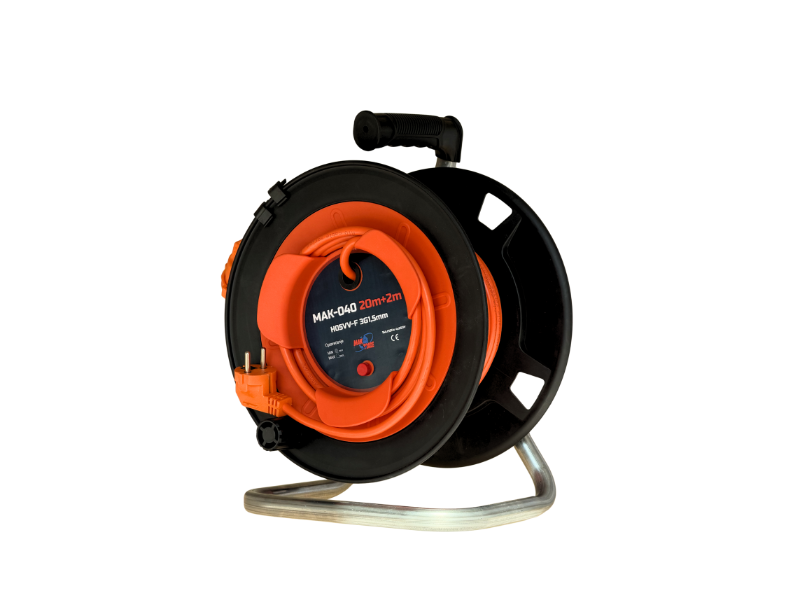 KABLOVSKA MOTALICA SA JEDNOSTRUKOM PRENOSNOM PRIKLJUCNICOM MAK-040 H05VV-F 3G1.5 40m+2m~ PVC